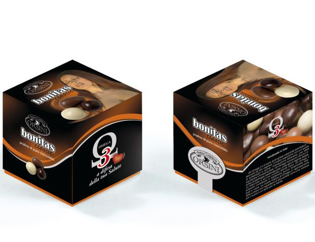 Omega 3 Con Mandorle E Nocciole Ricoperte Di Cioccolato Assortito